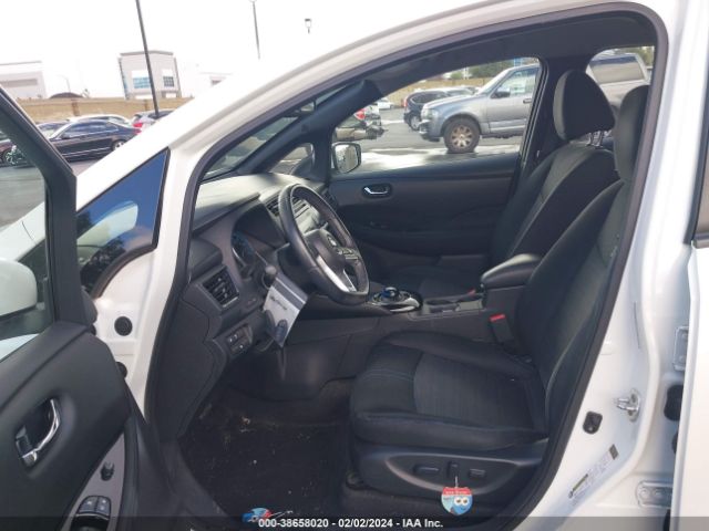 1N4AZ1CPXJC314611 Nissan LEAF SV