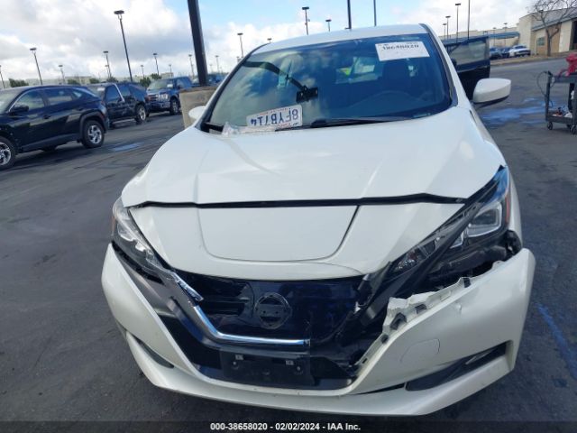 1N4AZ1CPXJC314611 Nissan LEAF SV