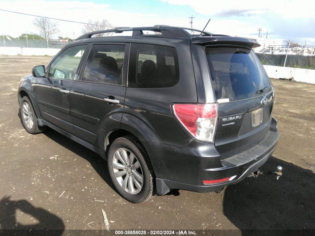 2013 SUBARU FORESTER 2.5X LIMITED VIN: JF2SHAFC8DH421529