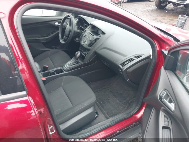 Ford FOCUS SE 2017 1FADP3FE0HL326401 Image 5