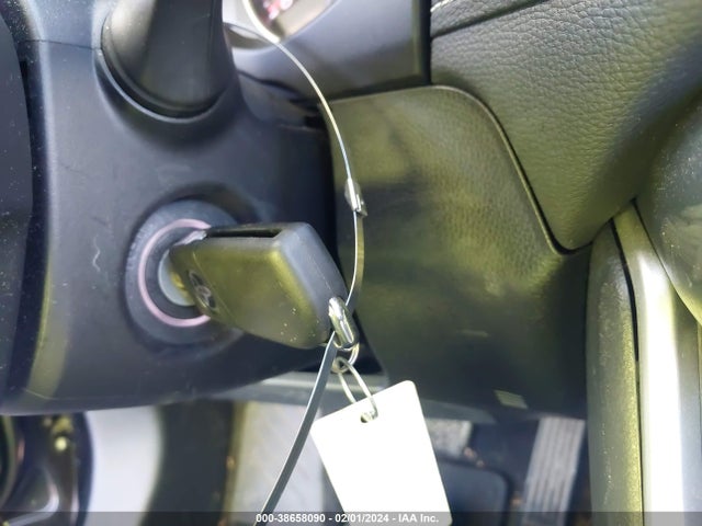 Toyota RAV4 LE 2019 2T3H1RFV5KC017674 Image 11