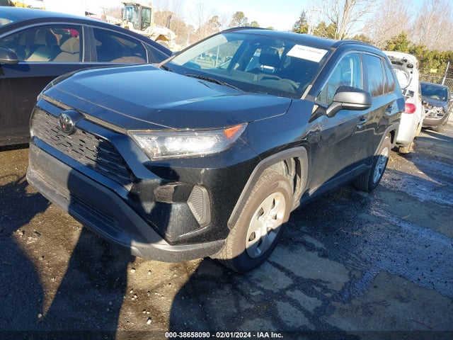 Toyota RAV4 LE 2019 2T3H1RFV5KC017674 Image 2