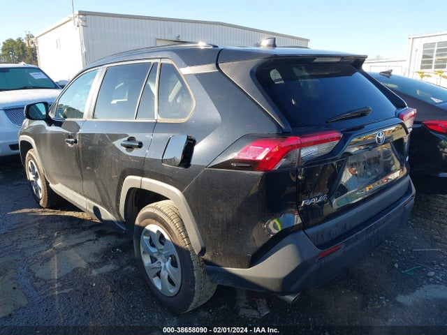 Toyota RAV4 LE 2019 2T3H1RFV5KC017674 Image 3