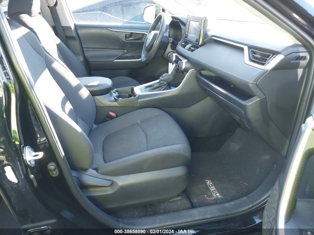 Toyota RAV4 LE 2019 2T3H1RFV5KC017674 Image 5