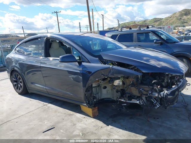 Tesla Model X Plaid Tri Motor All-wheel Drive 2022 7SAXCBE64NF362200 Image 12