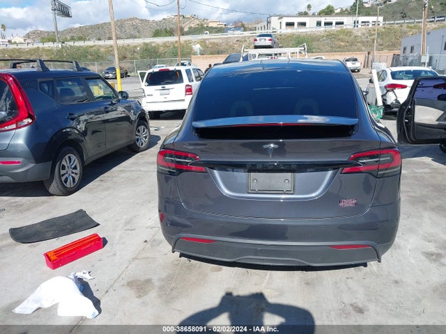 Tesla Model X Plaid Tri Motor All-wheel Drive 2022 7SAXCBE64NF362200 Image 15