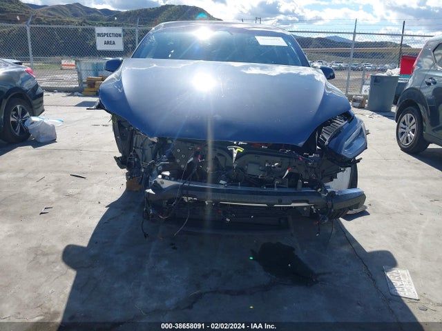 Tesla Model X Plaid Tri Motor All-wheel Drive 2022 7SAXCBE64NF362200 Image 6