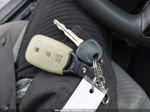 2014 HYUNDAI ELANTRA SE VIN: 5NPDH4AE0EH473631