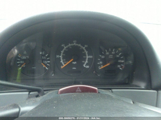 1999 MERCEDES-BENZ ML 320 VIN: 4JGAB54EXXA094504