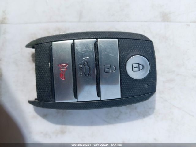 5XXGU4L32GG050505 KIA OPTIMA EX