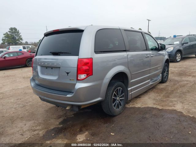 2C4RDGBG5FR643201 Dodge Grand Caravan Avp/se