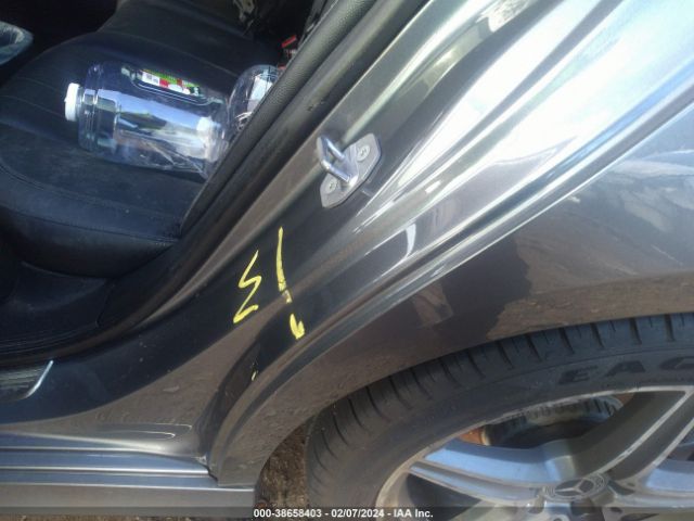 WDDZF4KB0HA235621 Mercedes-Benz E 300 4matic