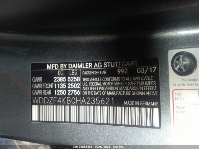 WDDZF4KB0HA235621 Mercedes-Benz E 300 4matic