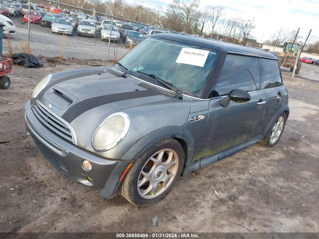 2004 MINI COOPER S WMWRE33474TD84341 Photo 1