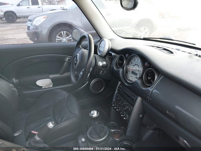 2004 MINI COOPER S WMWRE33474TD84341 Photo 4