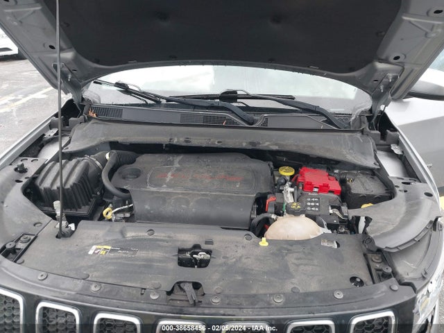 3C4NJCBB2LT230732 Jeep Compass Latitude Fwd
