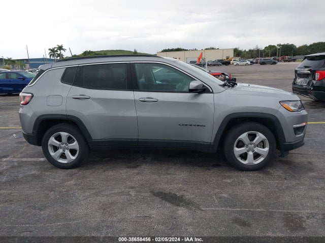3C4NJCBB2LT230732 Jeep Compass Latitude Fwd