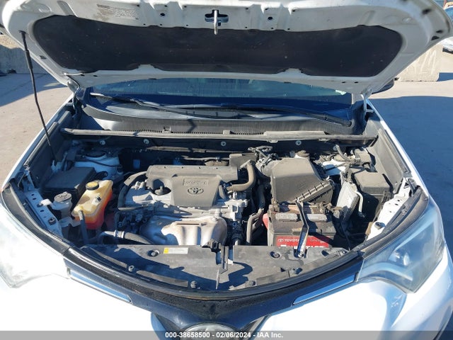 Toyota RAV4 LE 2018 2T3ZFREVXJW509993 Image 10