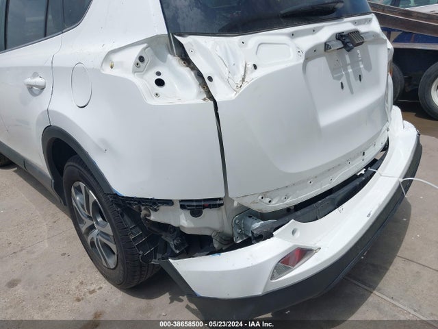 Toyota RAV4 LE 2018 2T3ZFREVXJW509993 Image 19