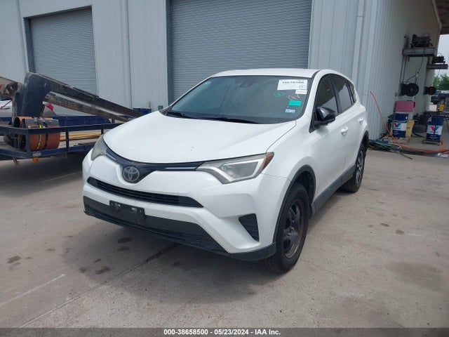 Toyota RAV4 LE 2018 2T3ZFREVXJW509993 Image 2