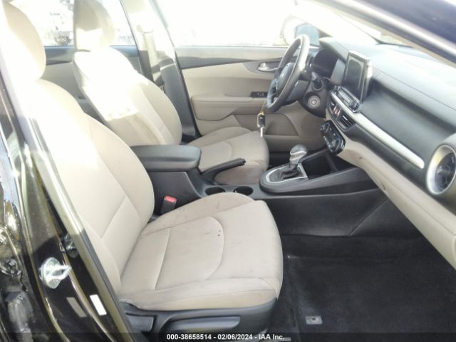 3KPF24AD3KE016667 KIA Forte Lxs