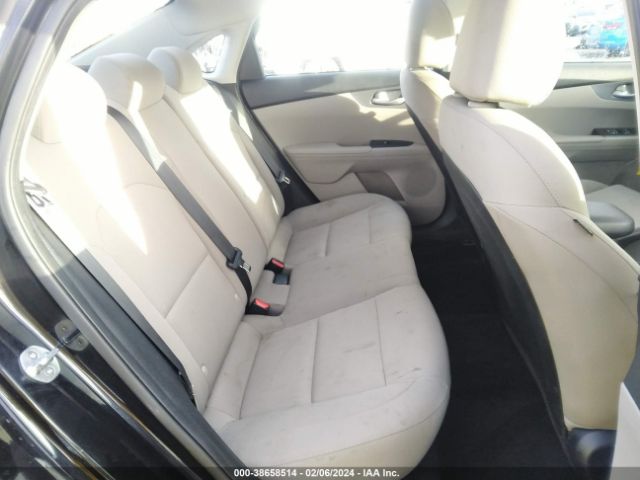 3KPF24AD3KE016667 KIA Forte Lxs