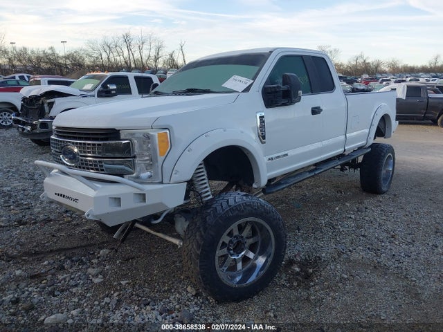 Ford F-250 Xl 2017 1FT7X2BT1HEE80853 Image 2