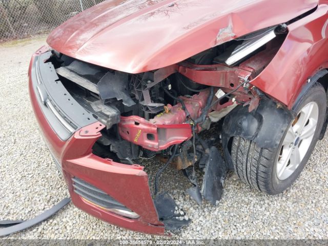 1FMCU0GX8FUC41743 Ford ESCAPE SE