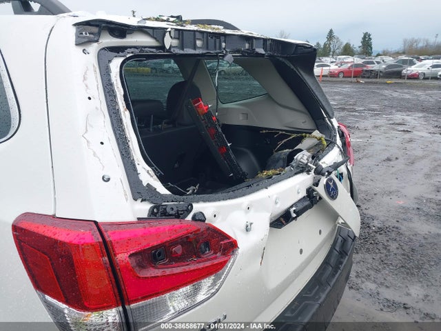 Subaru Forester Limited 2023 JF2SKAPC4PH532079 Image 6