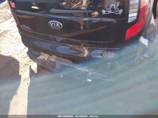 KIA SOUL + 2016 KNDJP3A59G7399438 Image 13