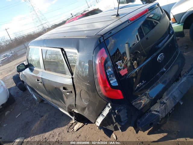 KIA SOUL + 2016 KNDJP3A59G7399438 Image 3