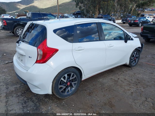 Nissan Versa Note Sv 2017 3N1CE2CP9HL379780 Image 4