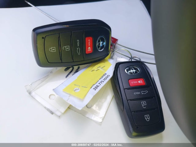 Toyota COROLLA SE 2024 5YFS4MCE4RP182414 Image 11