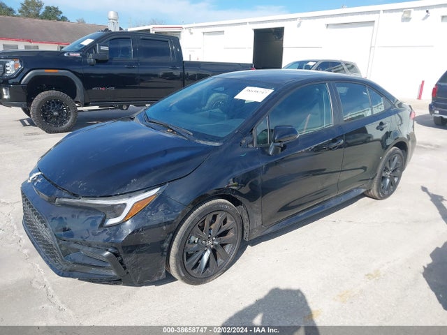 Toyota COROLLA SE 2024 5YFS4MCE4RP182414 Image 2