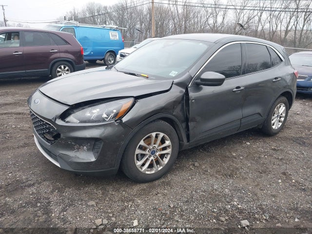 Ford ESCAPE SE 2020 1FMCU0G64LUB21666 Image 2