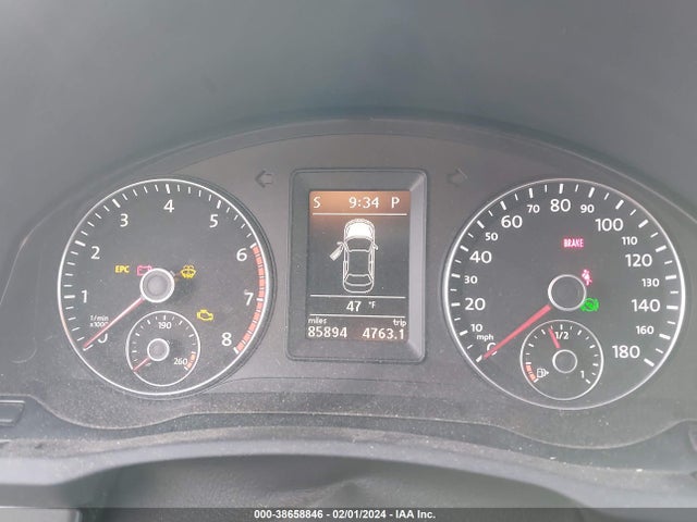 2010 VOLKSWAGEN EOS KOMFORT VIN: WVWBA7AH5AV016864
