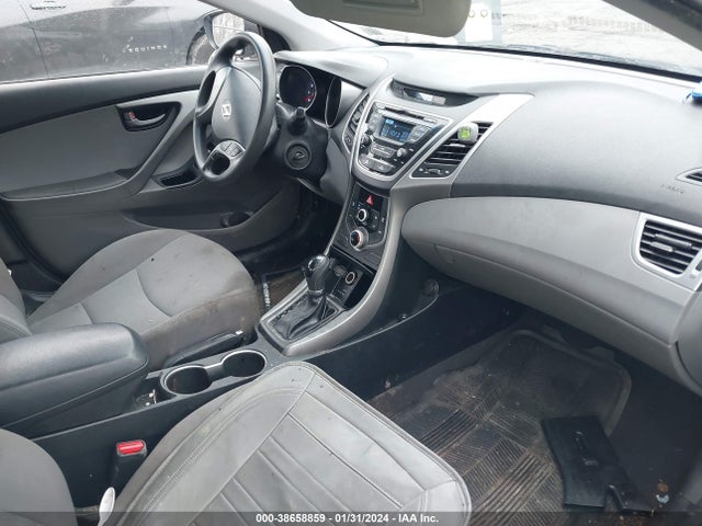 Hyundai ELANTRA SE 2016 5NPDH4AE4GH680655 Image 5