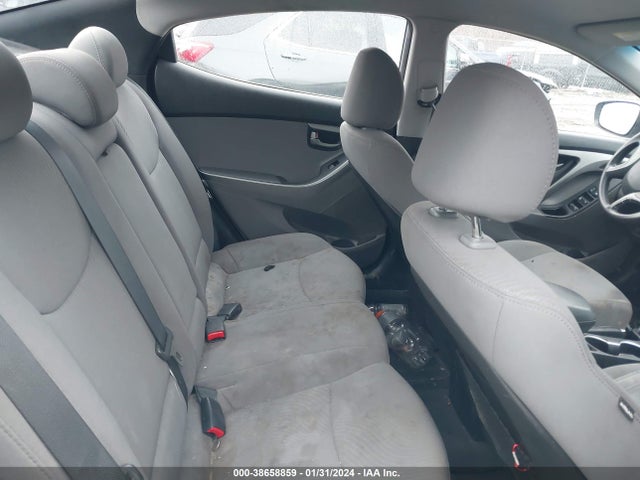 Hyundai ELANTRA SE 2016 5NPDH4AE4GH680655 Image 8