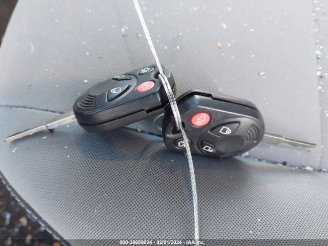 1FMCU9GX6GUB00000 Ford ESCAPE SE