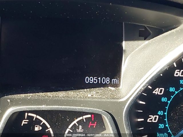 1FMCU9GX6GUB00000 Ford ESCAPE SE