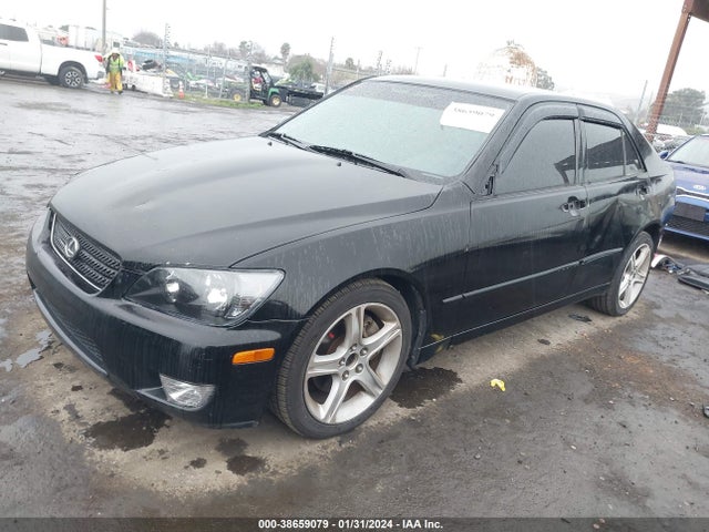 2003 LEXUS IS 300 BASE W/5-SPEED AUTO VIN: JTHBD192730073862