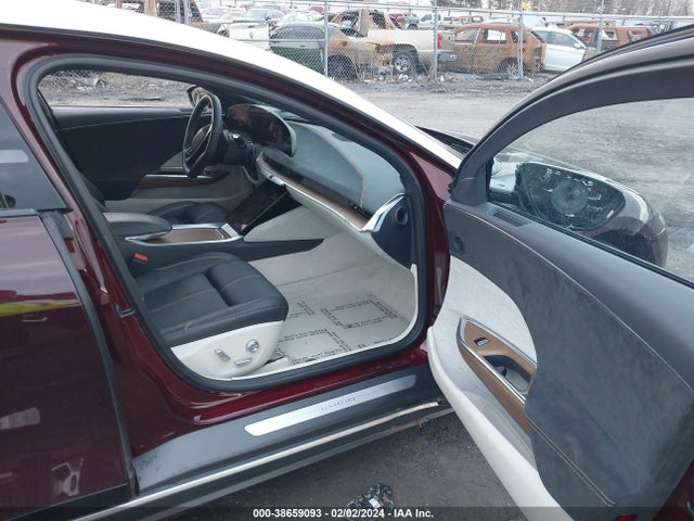 Lucid Air Grand Touring 2022 50EA1GBA1NA002675 Image 5