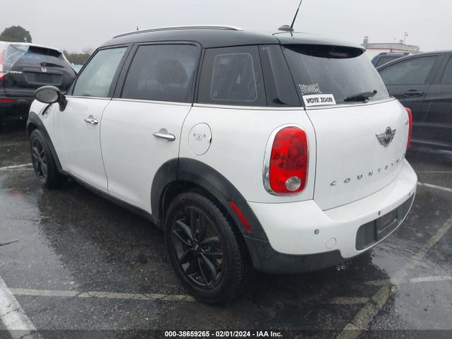 2012 MINI COOPER COUNTRYMAN WMWZB3C59CWM06707 Photo 2