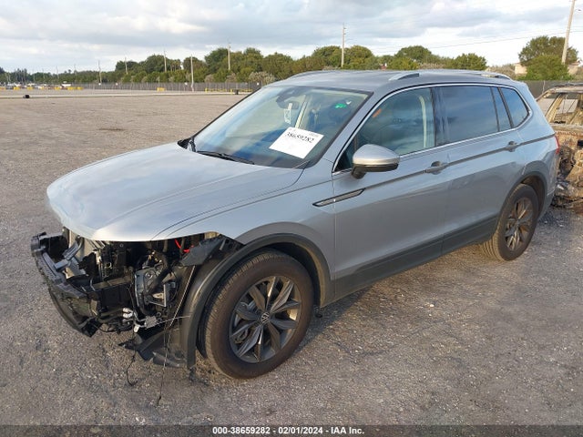 3VV3B7AX1PM116411 Volkswagen Tiguan 2.0t Se