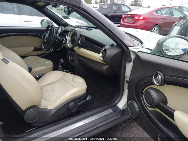 2014 MINI ROADSTER WMWSY3C50ET594862 Photo 4