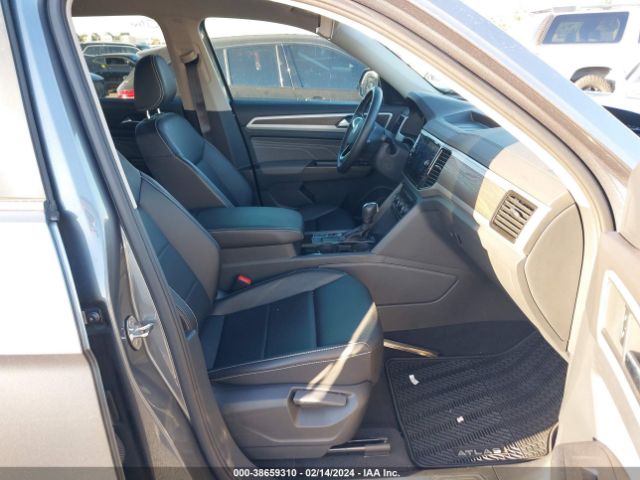 1V2WP2CAXNC562563 Volkswagen Atlas 2.0t Se W/technology