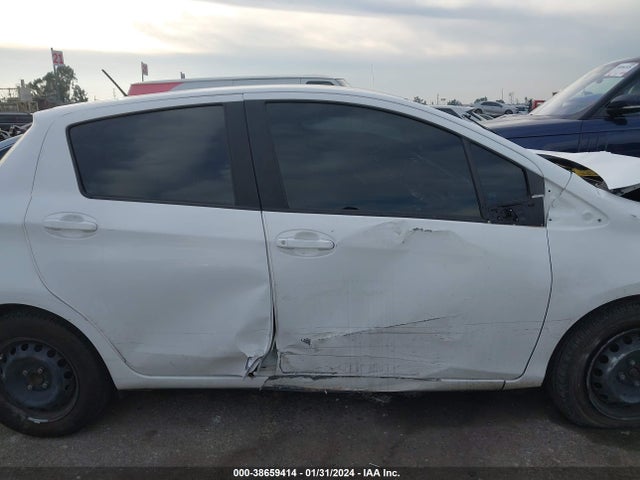 Toyota YARIS L 2017 VNKKTUD35HA075348 Image 13