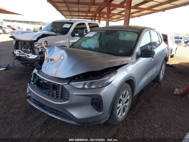 1FMCU0GN3PUA87412 Ford Escape Active