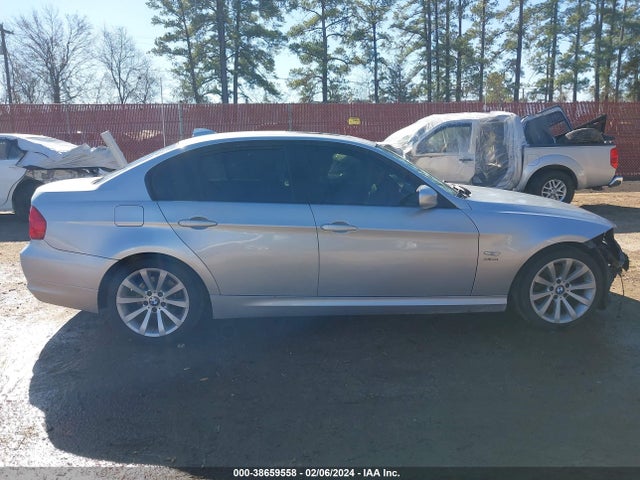 2009 Bmw 328i Xdrive მანქანა იყიდება აუქციონზე, vin: WBAPK735X9A452566, აუქციონის ნომერი: 38659558