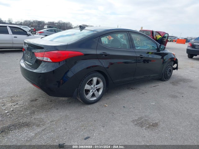 2013 HYUNDAI ELANTRA GLS VIN: 5NPDH4AE2DH379586